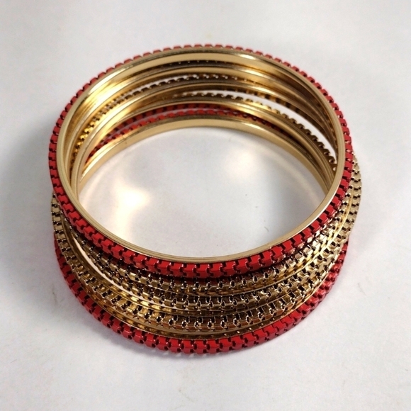 Women's Stunning Set of 5 Dainty Gold-tone & Red Colors Bangle Bracelets - Picture 3 of 8